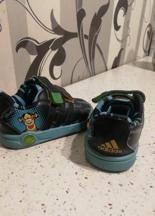 Adidas кроссовки