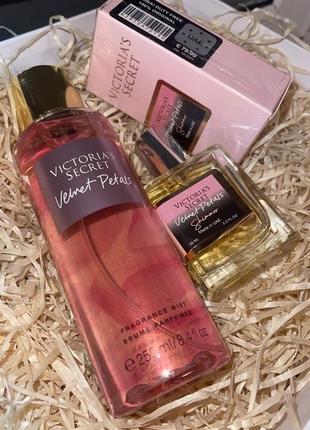 Набор парфюмированный velvet petals victoria’s secret парфюма+спрей для тела1 фото