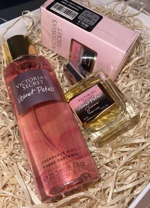 Набор парфюмированный velvet petals victoria’s secret парфюма+спрей для тела2 фото