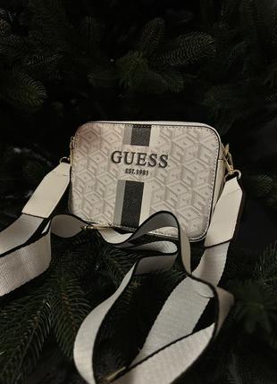 Сумка guess