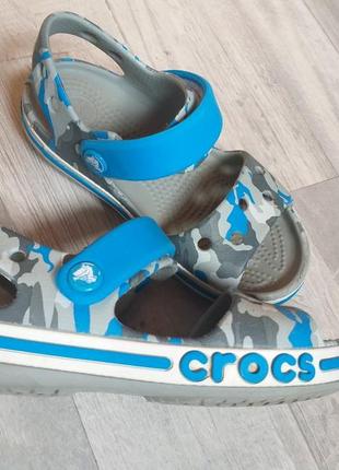 Сандалі crocs