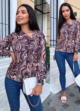 Жіноча блузка з гудзиками 41327-2 "леопард"3 фото