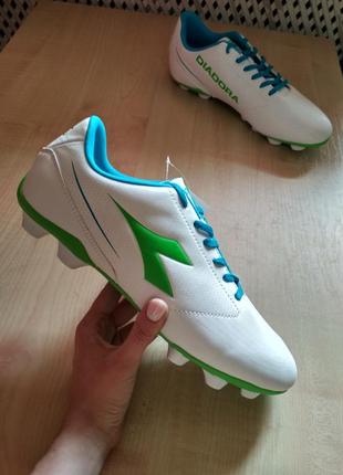 Футбольні бутсі diadora