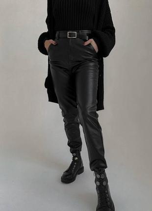 Классические брюки утепленные на флисе из матовой экокожи, lygan3 фото