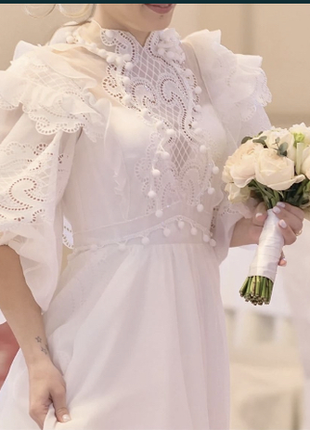 Свадебное роскошное безумно красивое нарядное платье сарафан шлейф6 фото