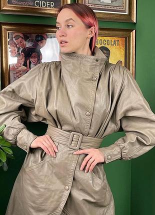 Розкішне вінтажне довге пальто з натуральної шкіри