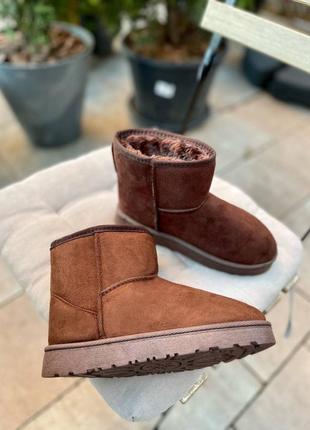 Теплі зимові черевики ugg3 фото