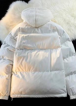 Теплий пуховик зі вшитим хутряним капюшоном кишенями на підкладці синтепоні зимова куртка7 фото