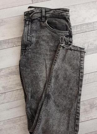 Джинси bershka denim 42р