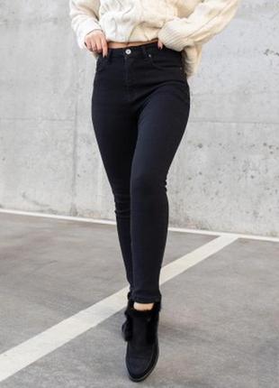 Чорні джинси скіні утеплені байкою1 фото