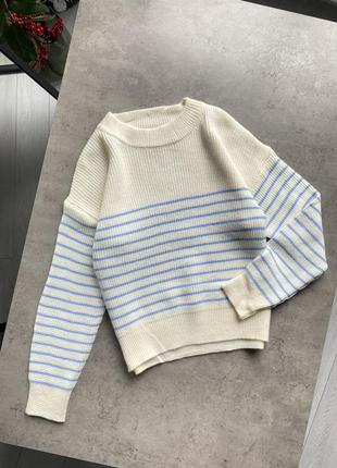 Базовий в'язаний светр у смужку1 фото