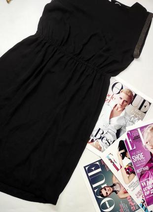 Платье женское короткое прямого кроя черного цвета от бренда soaked in luxury xs2 фото