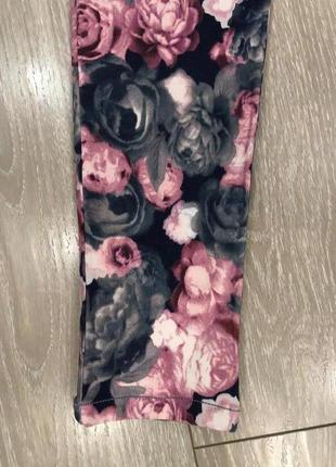 Коттоновые брюки в цветочный принт6 фото