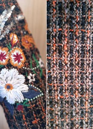 Твидовое платье zara с вышивкой и пайетками, размер s.5 фото