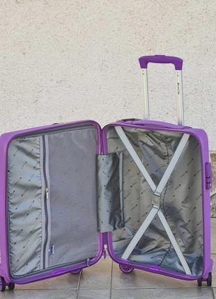 Очень  качественный  чемодан из полипропилена mcs 374 turkey8 фото
