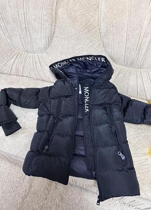 Зимова куртка moncler3 фото