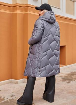 Стильное женское зимнее пальто прямого кроя9 фото