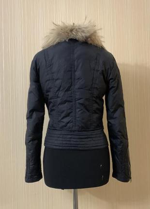 Демисезонная короткая куртка пуховая фирменная bernardi размер s4 фото