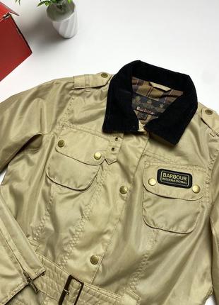 Женская куртка barbour international rain jacket!4 фото