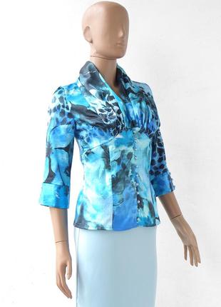 Оригинально пошитая блузка в черно-голубых тонах 42-44 размеры (36-38 евроразмеры).2 фото