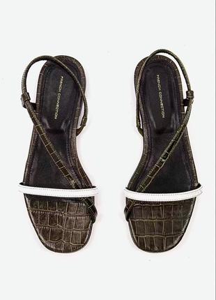 Кожаные сандалии босоножки french connection с ремешками