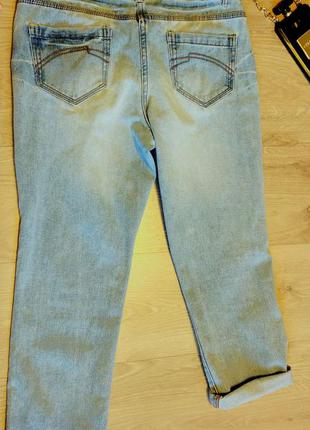 Моднейшие укороченные джинсы.5 фото