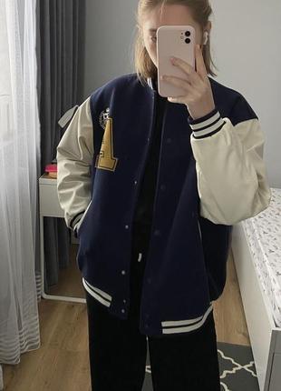 Бомбер с буквой h&m