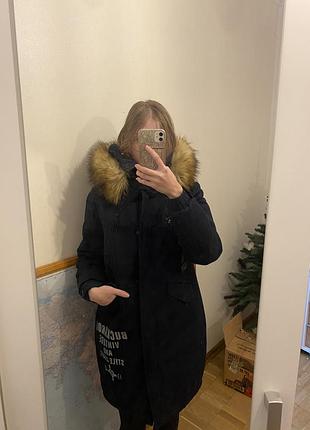 Зимова куртка парка зі штучних хутром та капюшоном