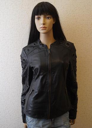 Шкіряна куртка maze