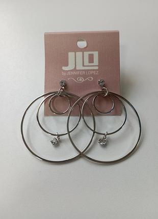 Сережки від бренду jlo