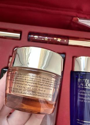 Мега большой крутой набор estée lauder подарочный набор estee lauder blockbuster christmas8 фото