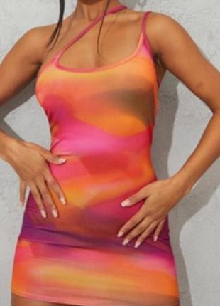 Plt - интересное яркое платье