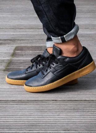 Кроссовки reebok workout black/chalk-gum / оригинал1 фото