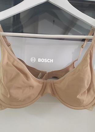 Бюстгалтер