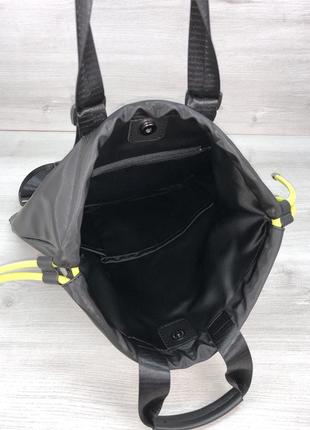 Женский шоппер сумка-рюкзак черный с неоновым желтым с затяжками2 фото