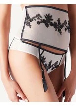 Суперефектний пояс під панчохи calzedonia з багатою вишивкою !