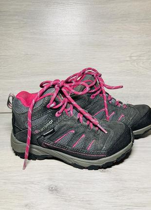 Демисезонные ботинки на девочку замшевые термо зимние 31 размер2 фото