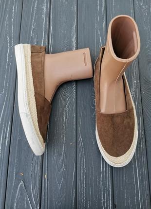 Отличные, удобные слипоны