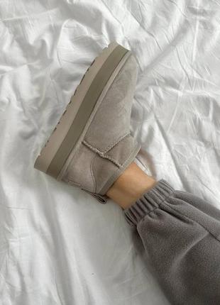 Ugg classic ultra mini platform light grey premium угги уггі сірі