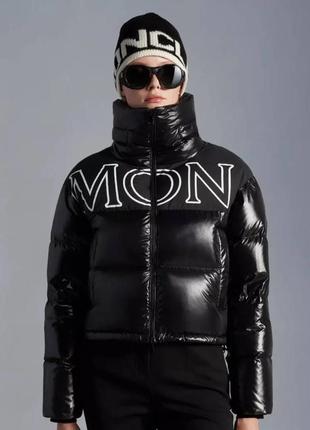 Куртка в стиле moncler