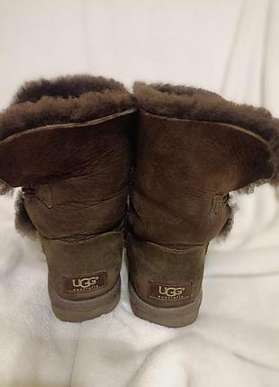 Ugg 5