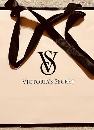 Подарочный большой пакет 40,5*30,5*14 см с логотипом victoria's secret розового цвета1 фото