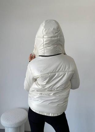 Короткий пуховик еврозима, теплая женская куртка зимняя, курточка с капюшоном молочная3 фото