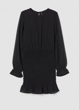 Чорна міні сукня із зібраним низом гумкою волани оборки вечірнє плаття новий рік 20242 фото