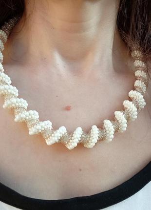 Жгут из бисера спираль