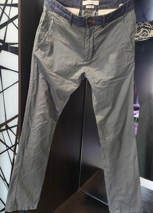 Брюки zara серые с джинсовой вставкой на поясе 46-489 фото