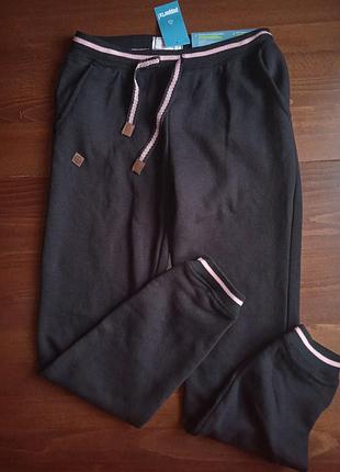 Штаны спортивные утепленные спортивные