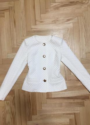 Курточка пиджак