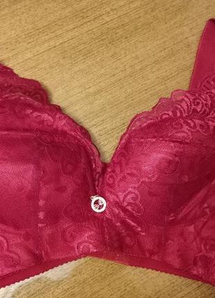 Бюстгальтер широкі бретелі червоний