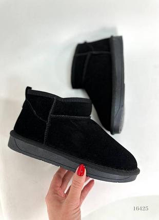 Женские угги короткие, черные, натуральная замша